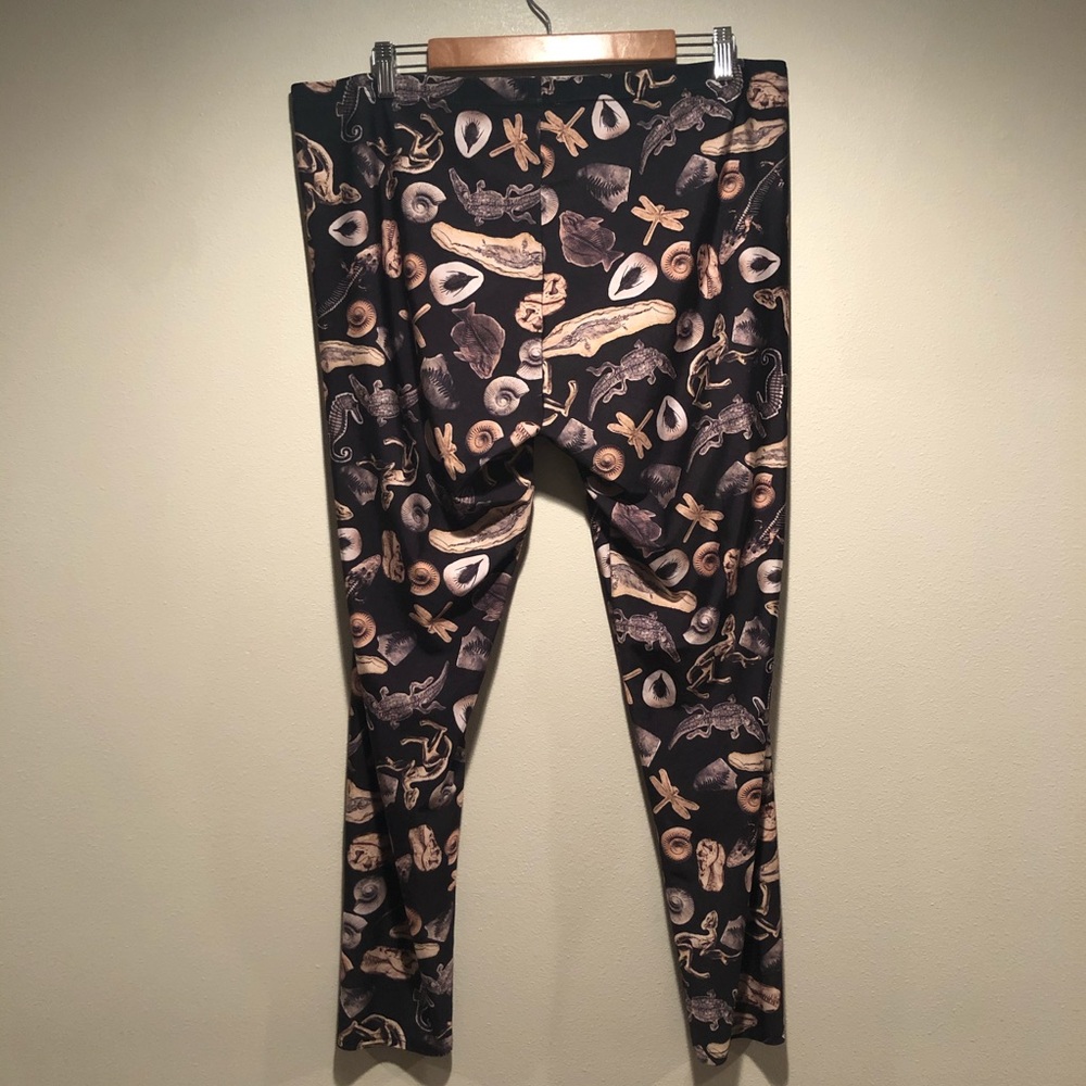 Fossils Dinosaur Goth Bone Spandex Leggings XL - Picture 2 of 5